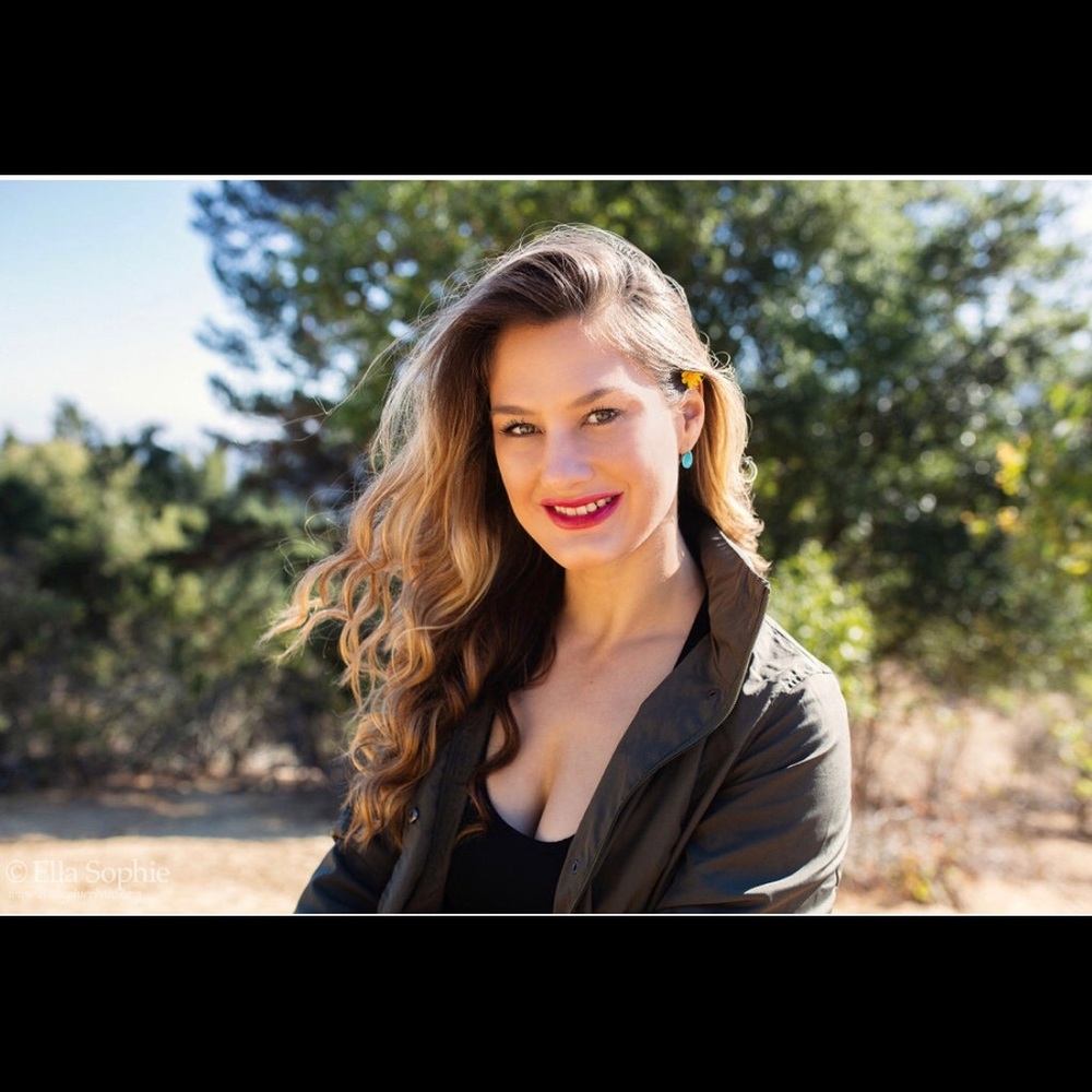 Meet your Posher, Lily